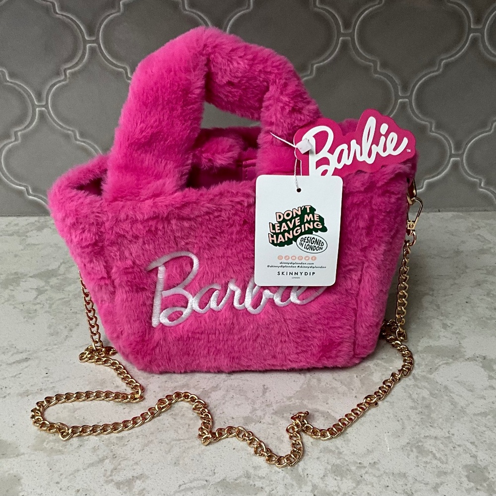 NWT Barbie Skinny Dip Bag London Pink Fluffy Faux Fur Purse Limited Edition